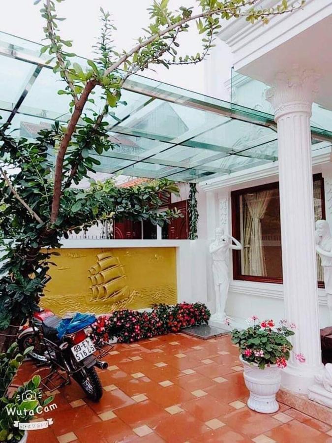 Luxury Hotel T&L Cam Pha Exterior photo