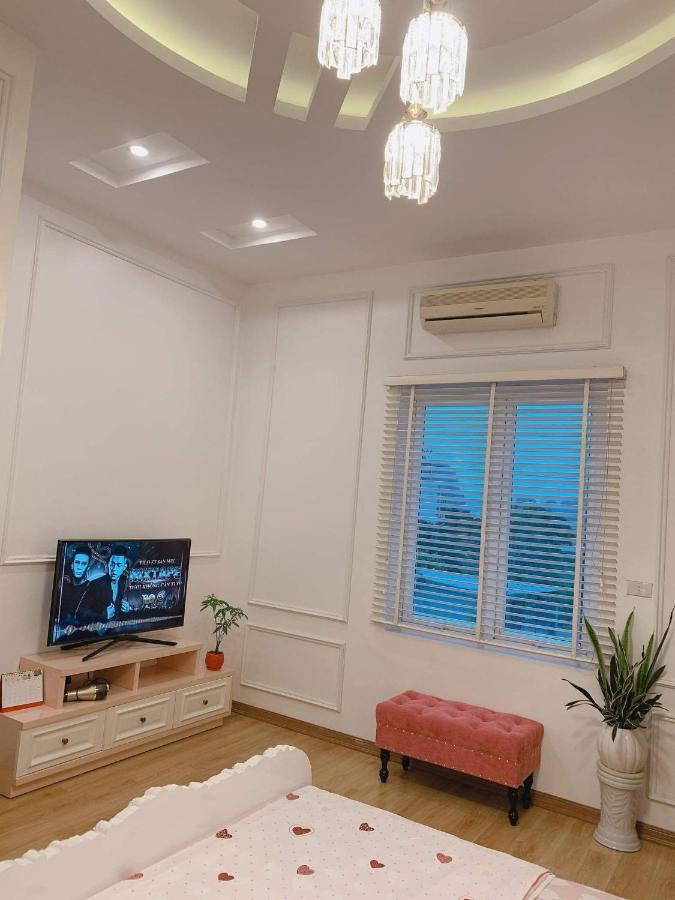 Luxury Hotel T&L Cam Pha Exterior photo